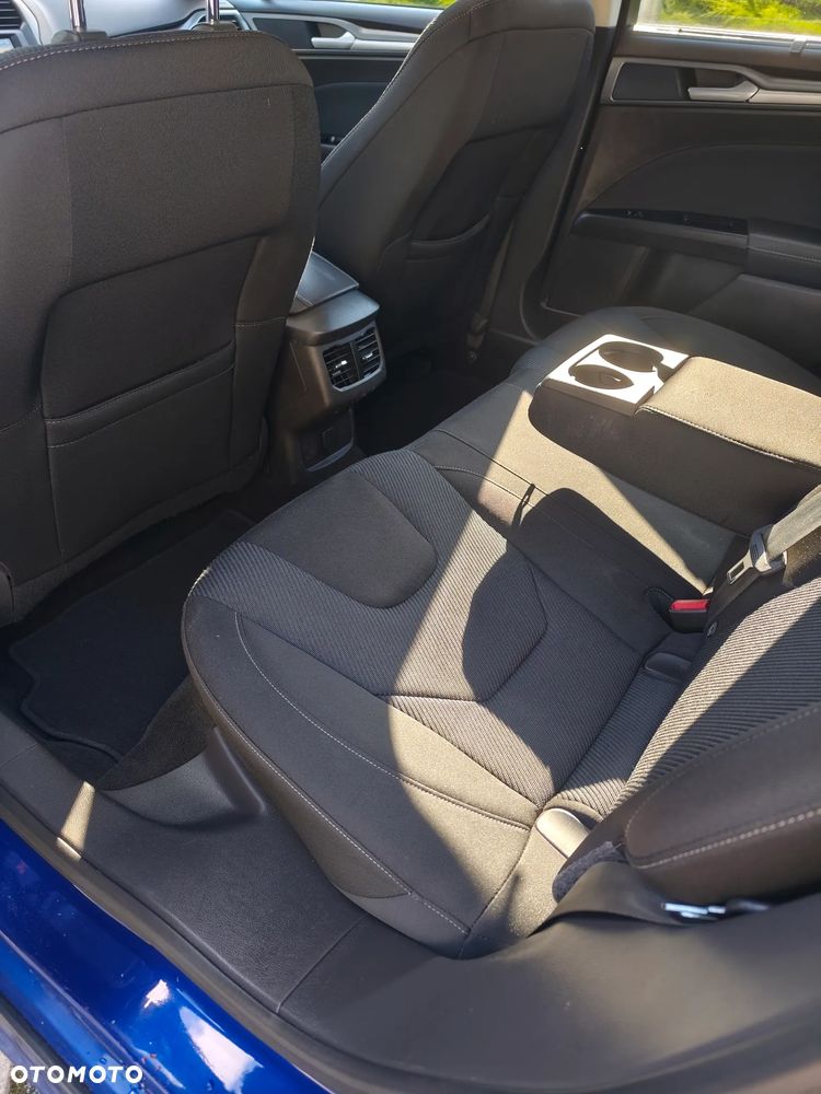 Ford Mondeo 2.0 EcoBoost Titanium - 13