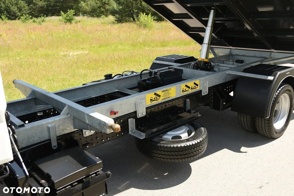 Mitsubishi FUSO=3C15=WYWROTKA=4.15M=8EP - 29