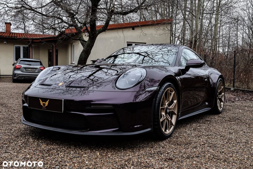 Porsche 911 GT3 Touring - 4