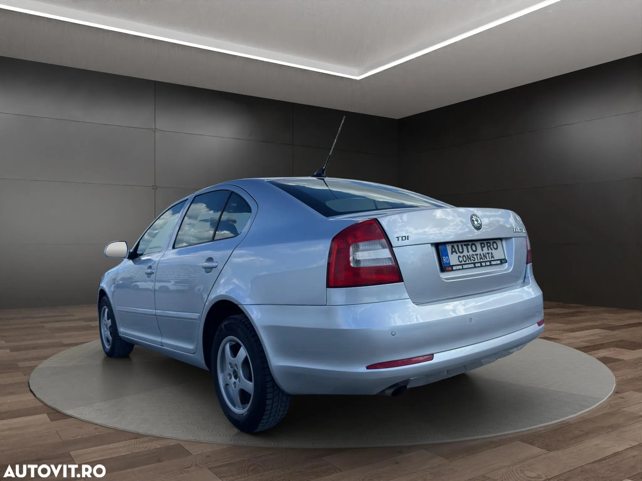 Skoda Octavia 1.6 TDI Classic - 4