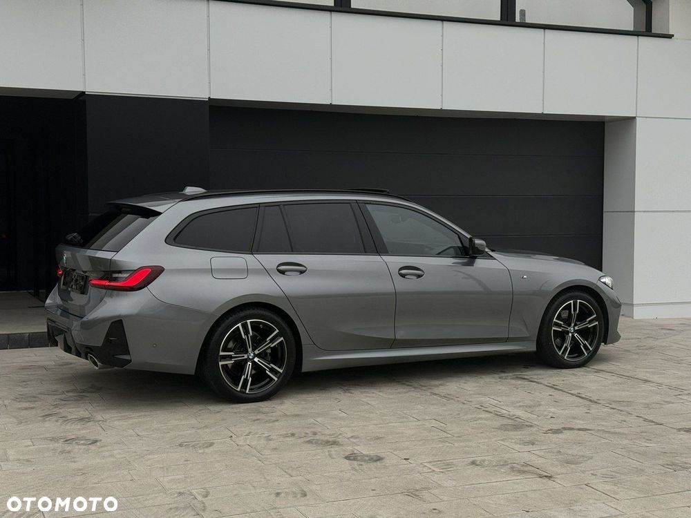 BMW Seria 3 320d xDrive Edition M Sport Shadow - 30