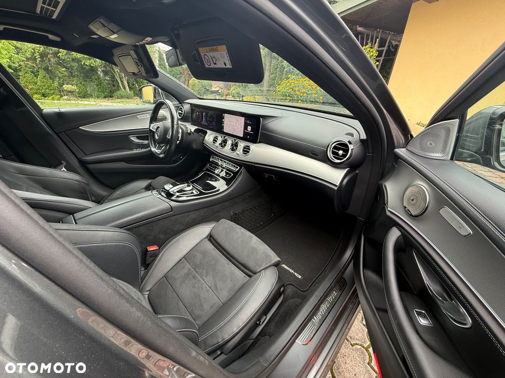 Mercedes-Benz Klasa E 220 d 9G-TRONIC - 21