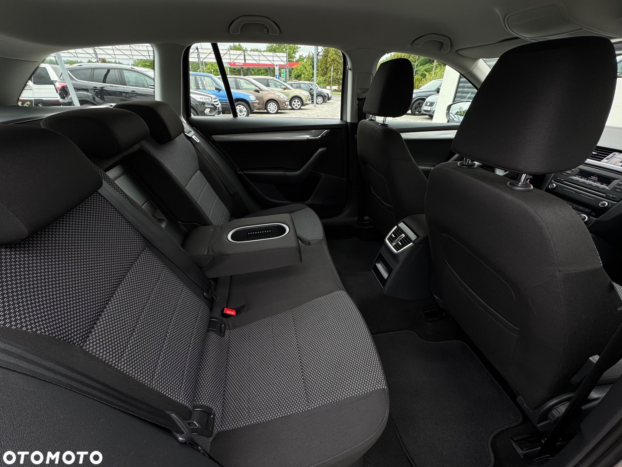 Skoda Octavia 1.4 TSI Ambition - 29