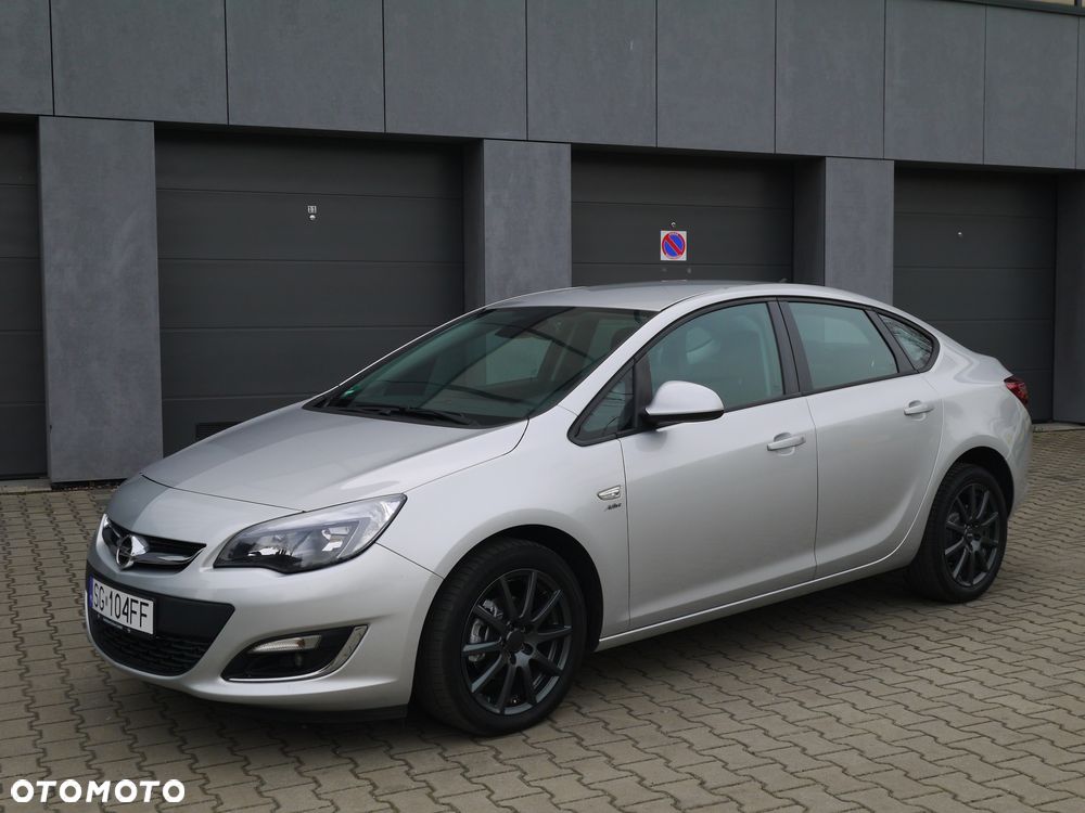Opel Astra 1.4 Turbo Active - 2