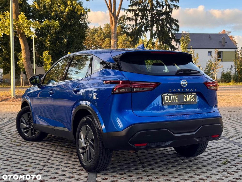 Nissan Qashqai 1.3 DIG-T MHEV Xtronic Tekna - 4