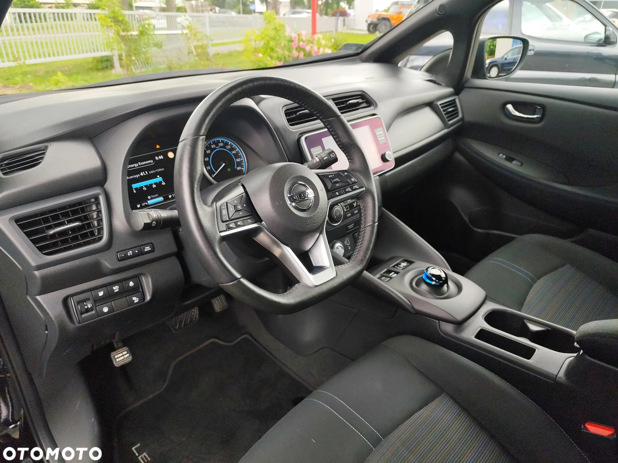 Nissan Leaf 40kWh Acenta (6.6 kW) - 9