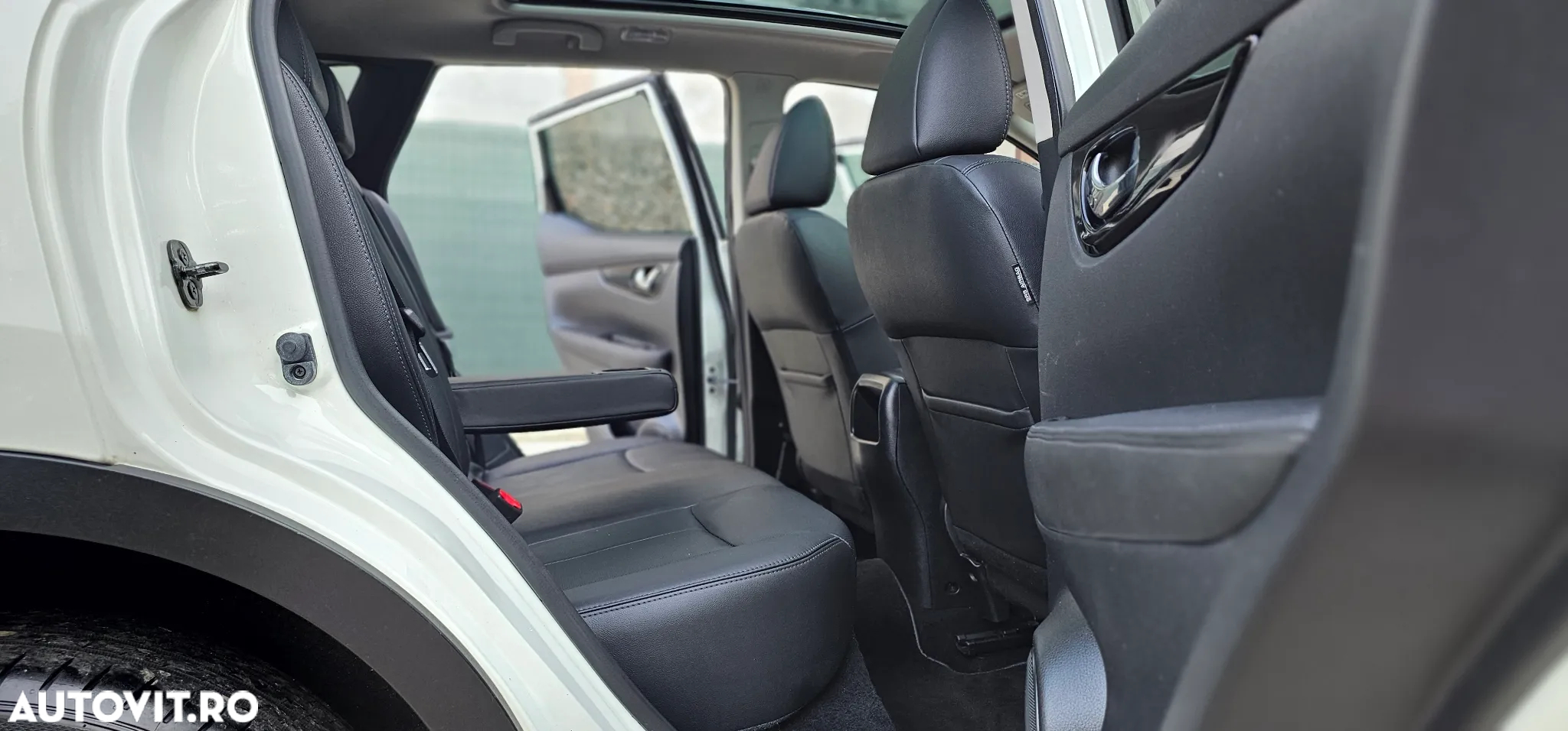 Nissan Qashqai 1.5 DCI Start/Stop Tekna - 14