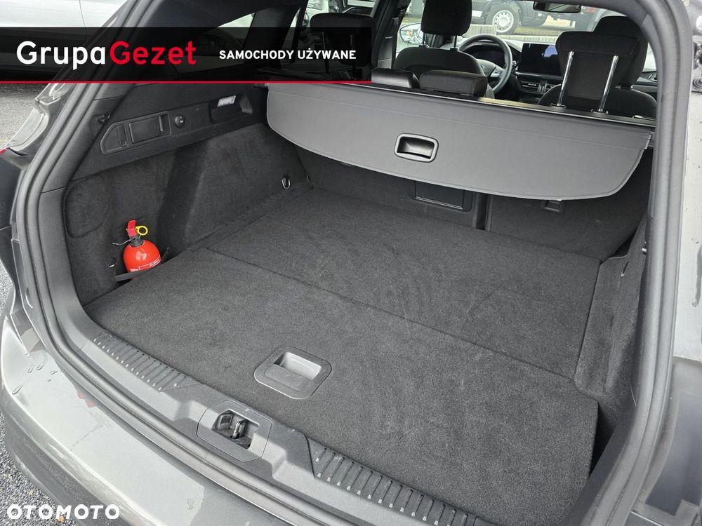 Ford Focus 1.0 EcoBoost mHEV ST-Line X - 33