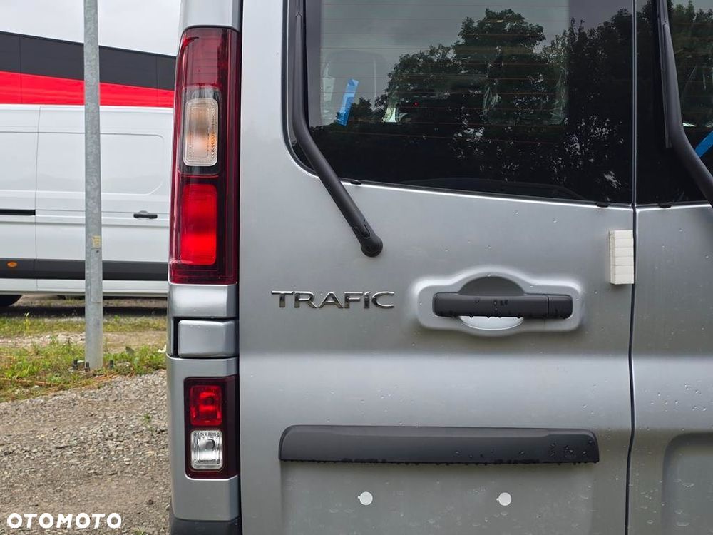 Renault Trafic Kombi 2.0 Blue dCi L2 Equilibre - 27