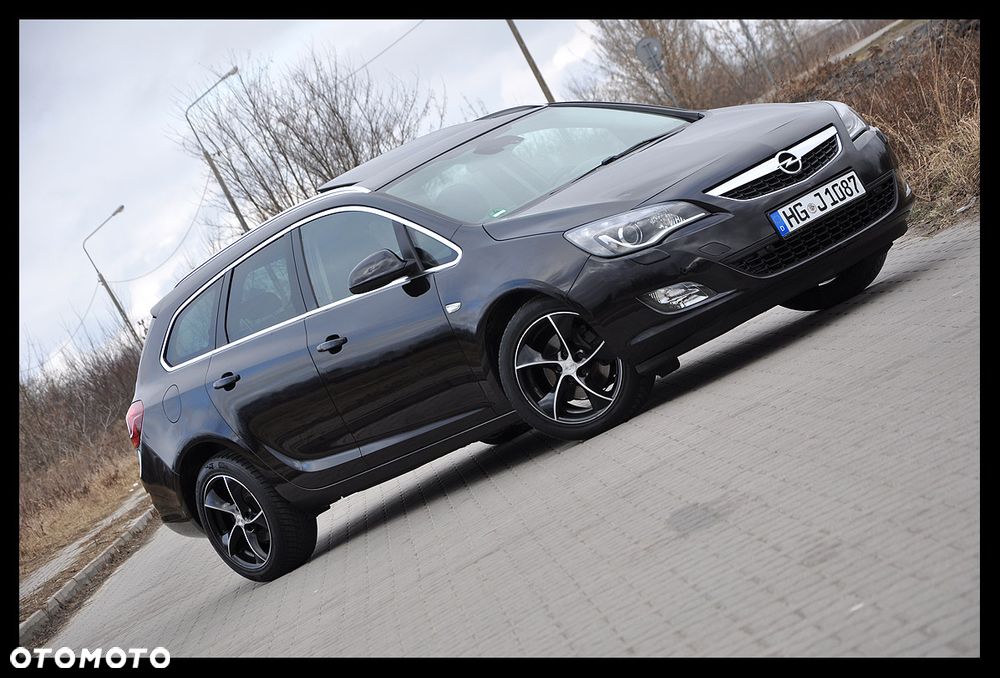 Opel Astra 1.6 Turbo Innovation - 21