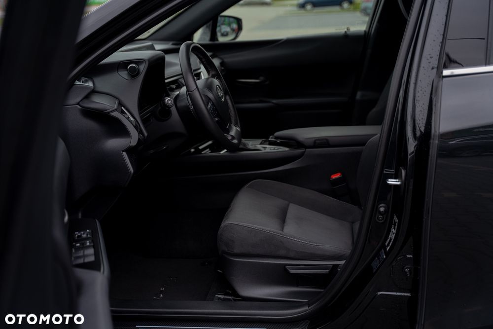 Lexus UX 250h Elegance 2WD - 8