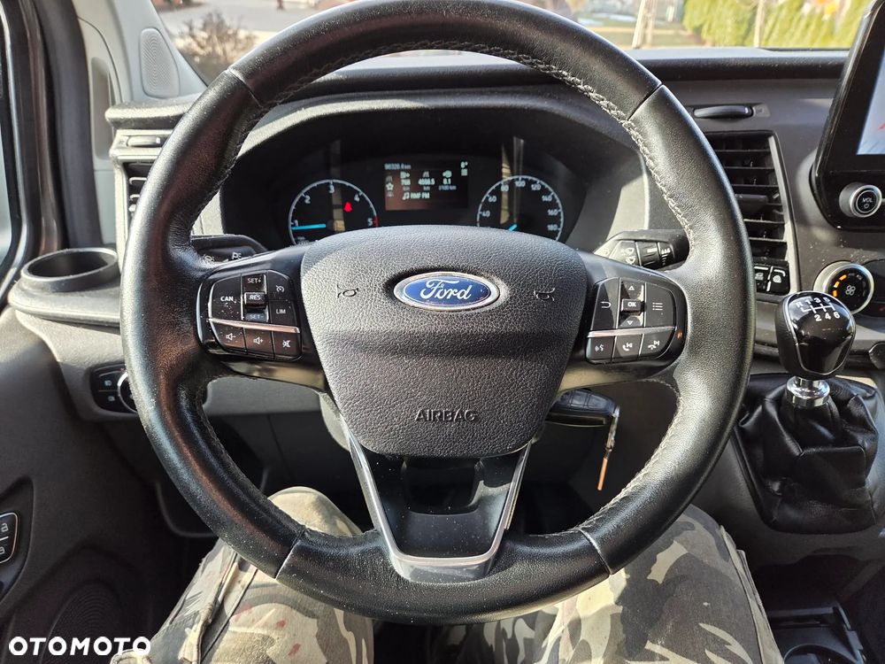Ford TRANSIT CUSTOM - 12