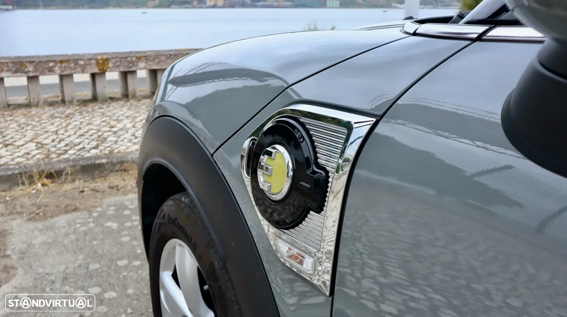 MINI Countryman Cooper SE ALL4 Auto - 53