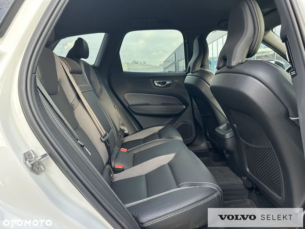 Volvo XC 60 - 23