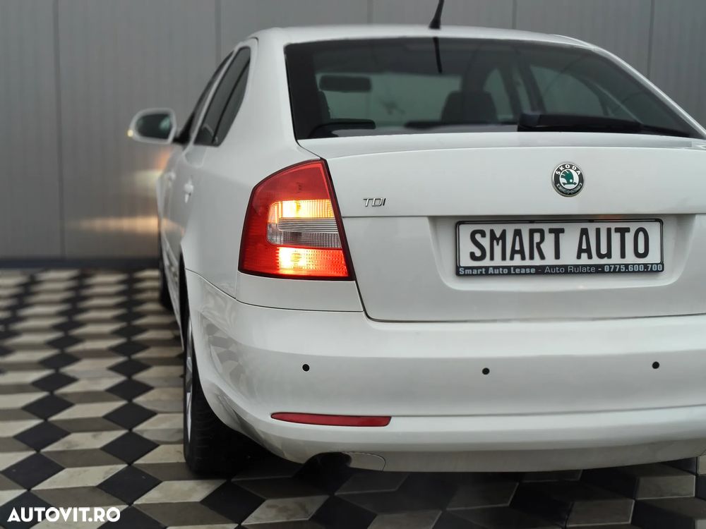 Skoda Octavia 1.6 TDI DPF DSG Classic - 13