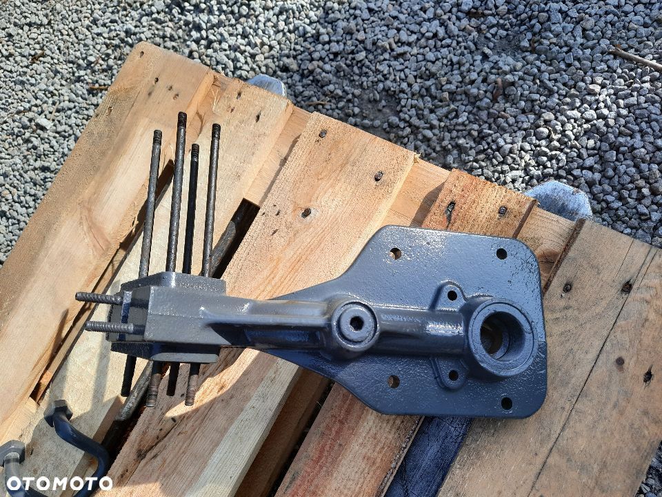 główna sekcja rozdzielacza hydraulicznego claas arion 420