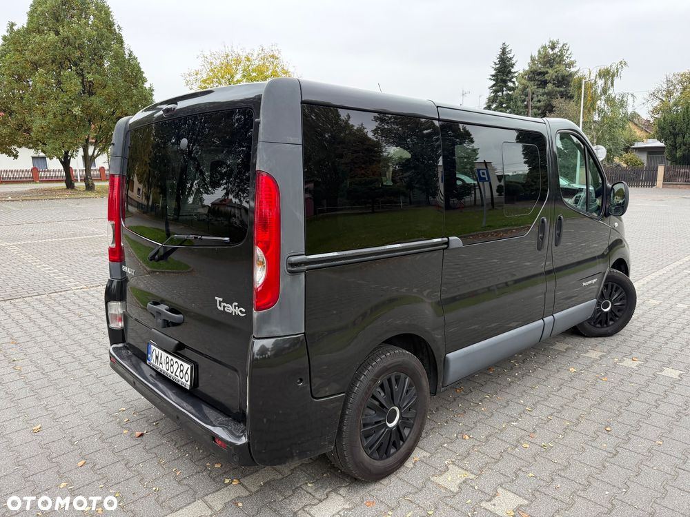 Renault Trafic - 17