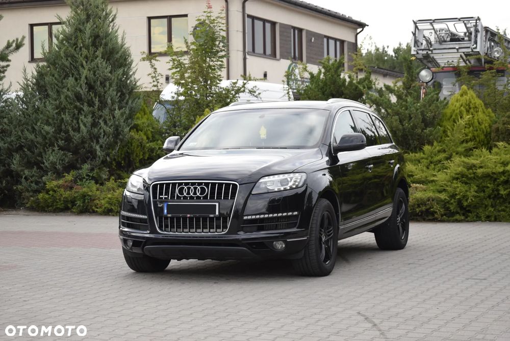 Audi Q7 - 8
