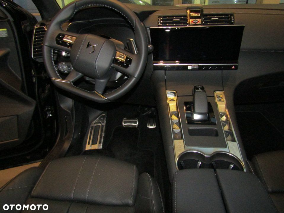 DS Automobiles DS 7 Crossback - 15