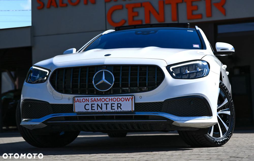 Mercedes-Benz Klasa E 300 de 9G-TRONIC - 40