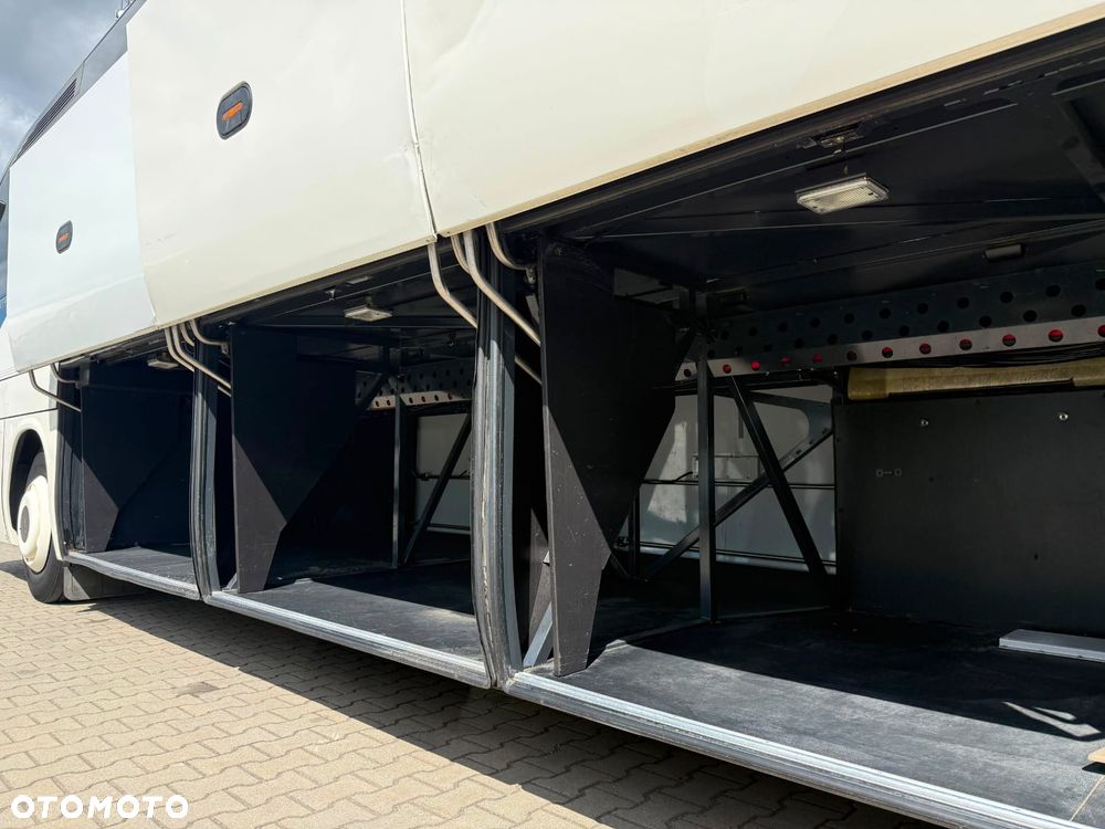 Iveco IVECO MAGELYS / SPROWADZONY/ 61 MIEJSC/ EURO 6 - 8