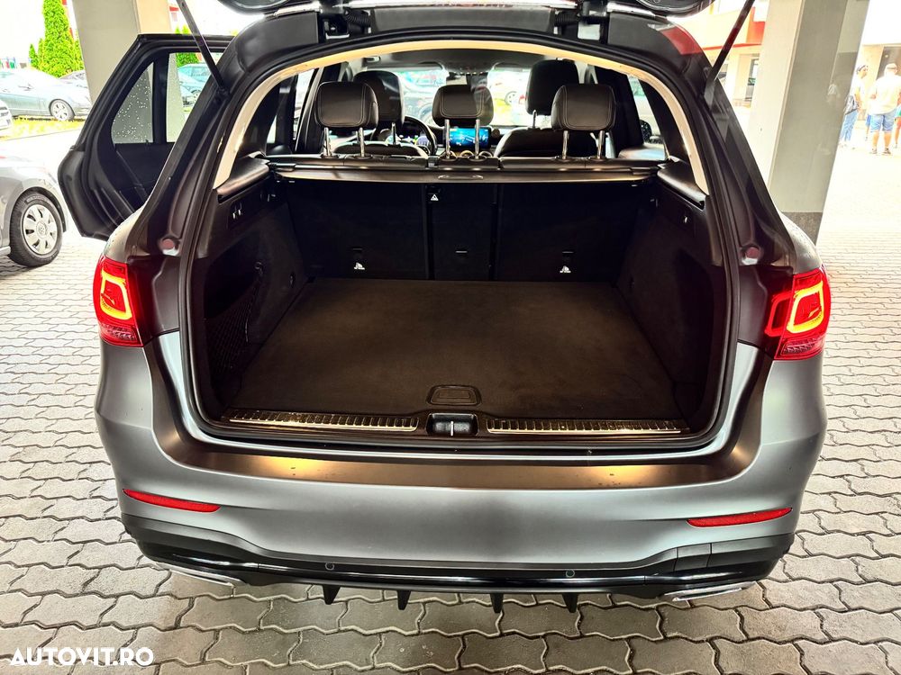 Mercedes-Benz GLC 300 d 4MATIC - 21
