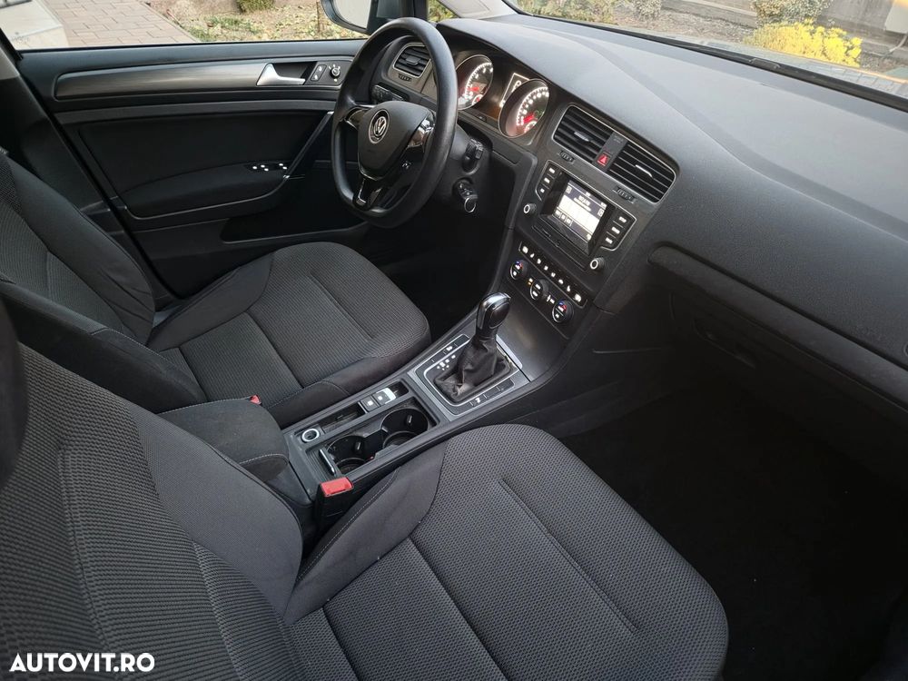 Volkswagen Golf - 7