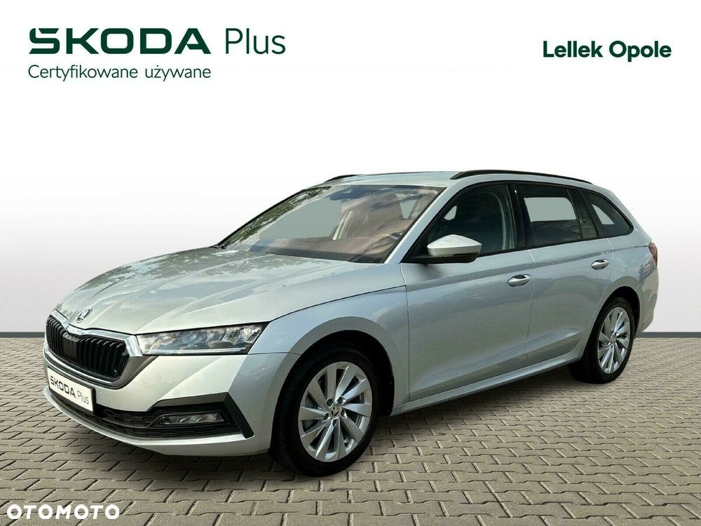 Skoda Octavia - 1
