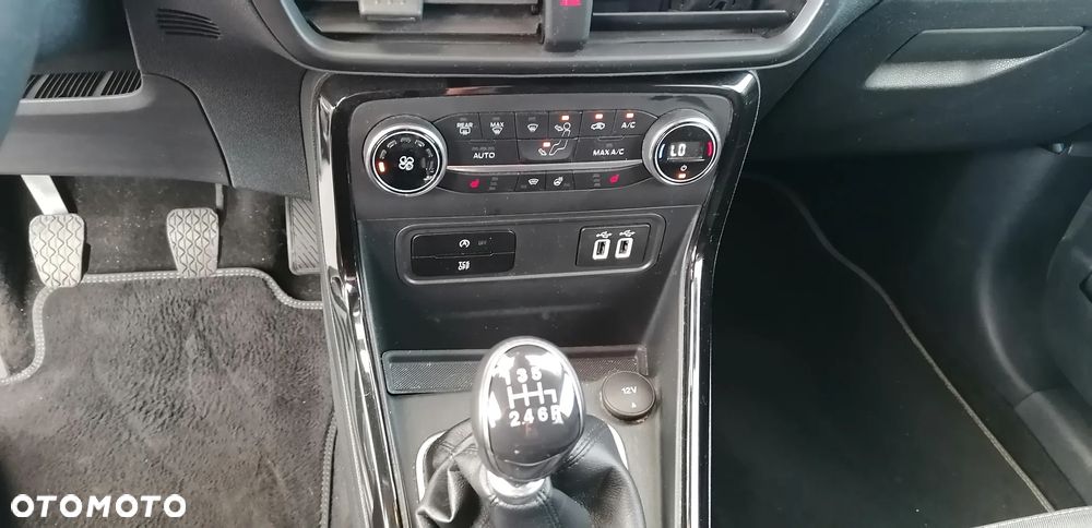 Ford EcoSport 1.0 EcoBoost Titanium ASS - 28