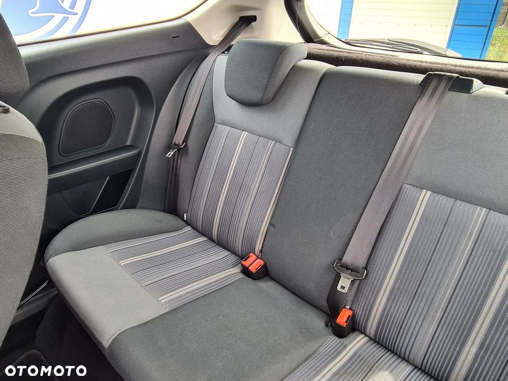 Ford Fiesta 1.25 Trend - 19