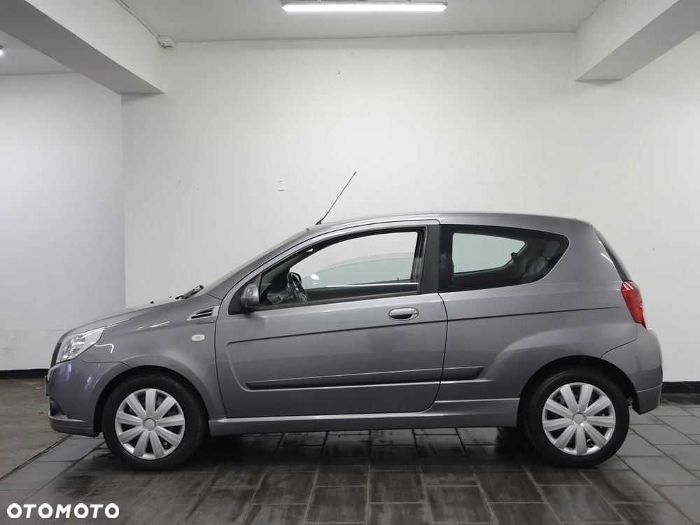 Chevrolet Aveo 1.2 - 6