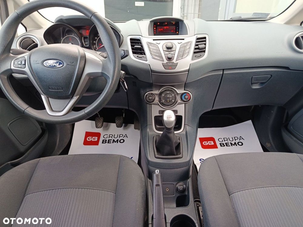 Ford Fiesta 1.25 Ambiente EU5 - 18
