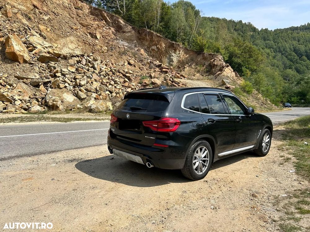BMW X3 xDrive20i Aut. Luxury Line - 2