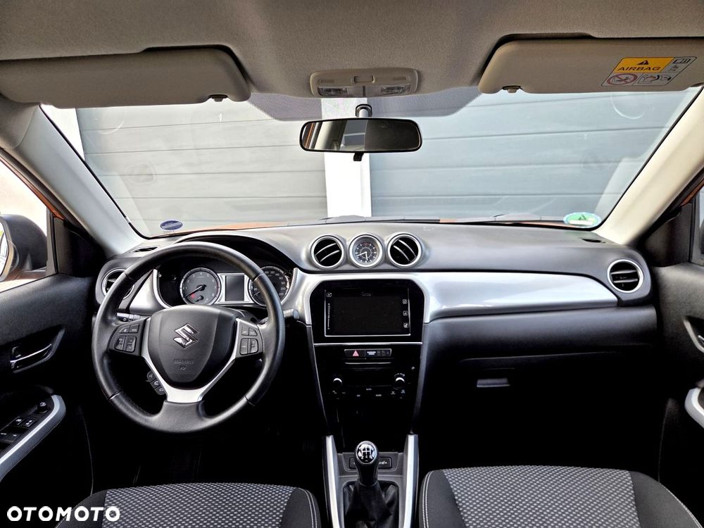 Suzuki Vitara - 30
