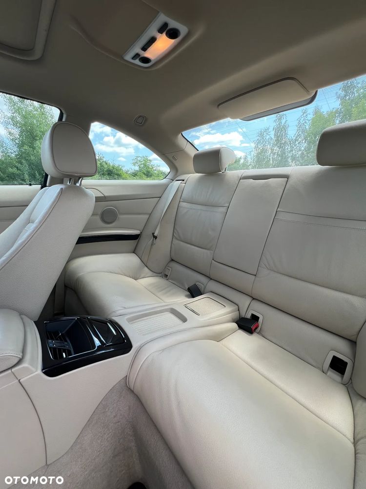 BMW Seria 3 320i - 18