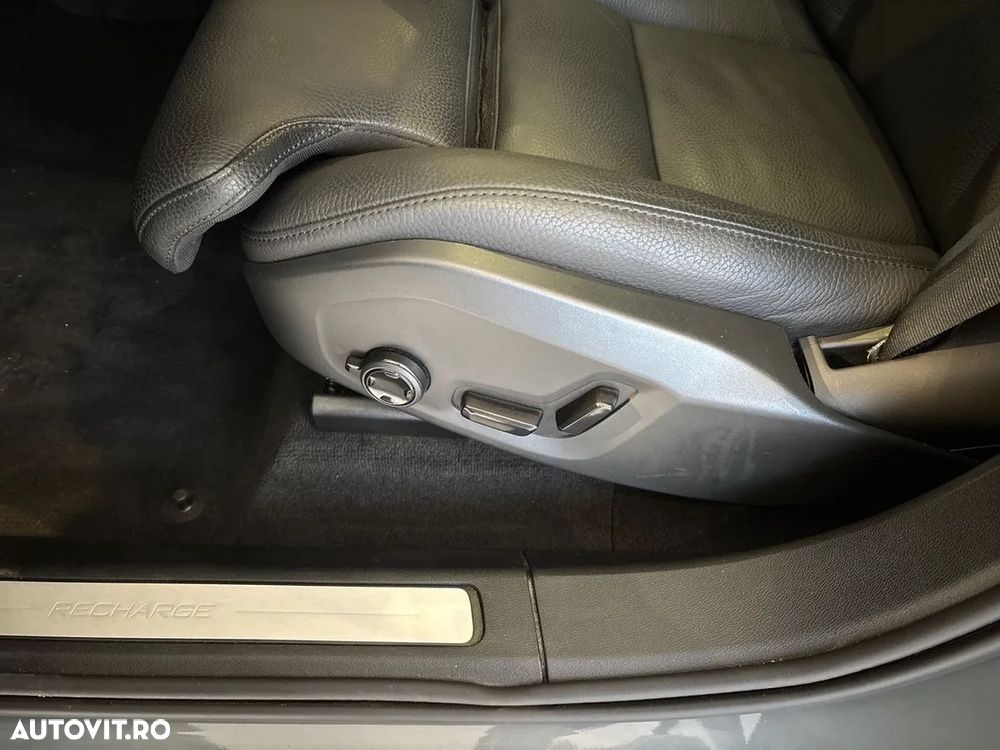 Volvo XC 60 T6 AWD AT PHEV Plus Bright - 9