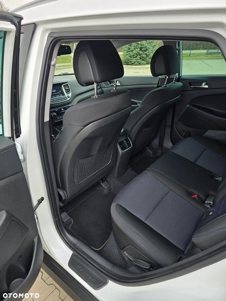 Hyundai Tucson blue 1.6 GDi 2WD Navi - 20