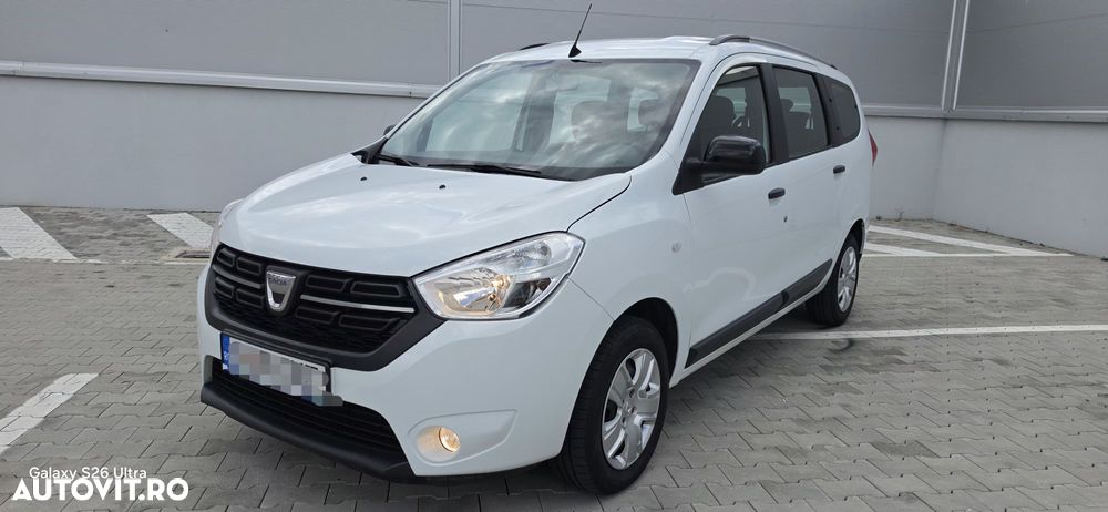 Dacia Lodgy 1.5 Blue dCi Laureate - 2