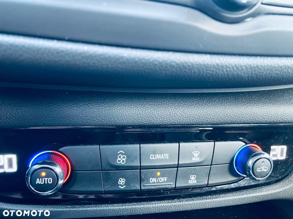 Opel Insignia 1.5 T Elite S&S - 16