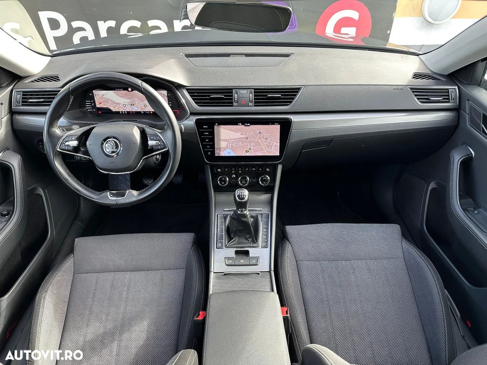 Skoda Superb 2.0 TDI Premium Edition - 3