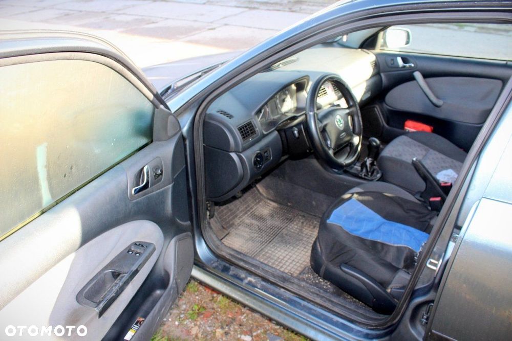 Skoda Octavia I 1U 2005 1.9TDI ALH Sedan (MASKA, ZDERZAK, LAMPA, BŁOTNIK, DRZWI, SZYBA, FOTEL) - 6