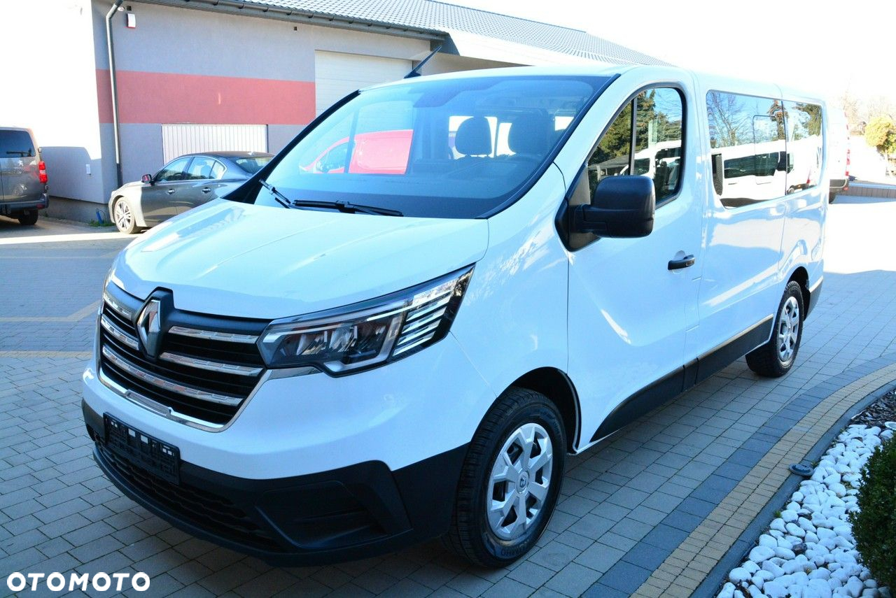 Renault Trafic - 2
