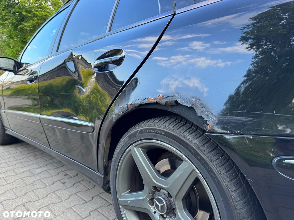 Mercedes-Benz Klasa E 320 CDI T Avantgarde - 31