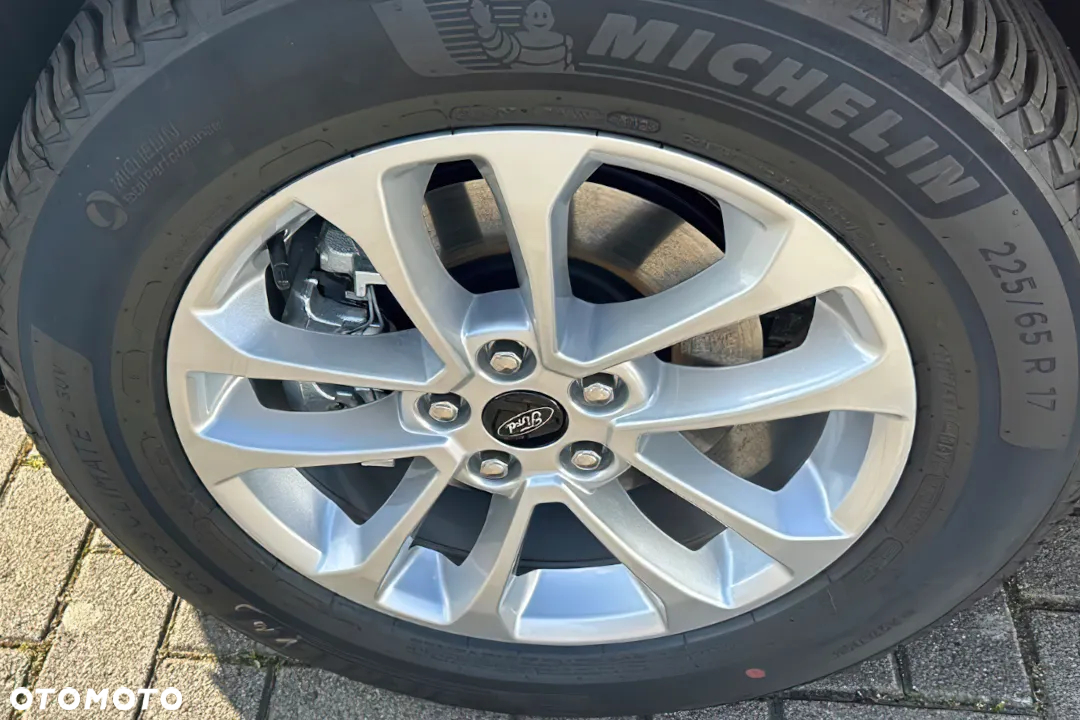 Ford Kuga 2.5 FHEV FWD Titanium eCVT - 14