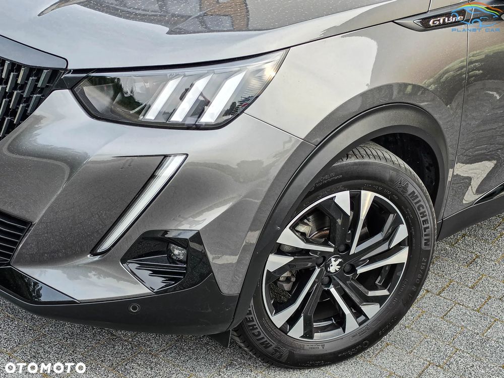 Peugeot 2008 BlueHDi 130 EAT8 GT - 5