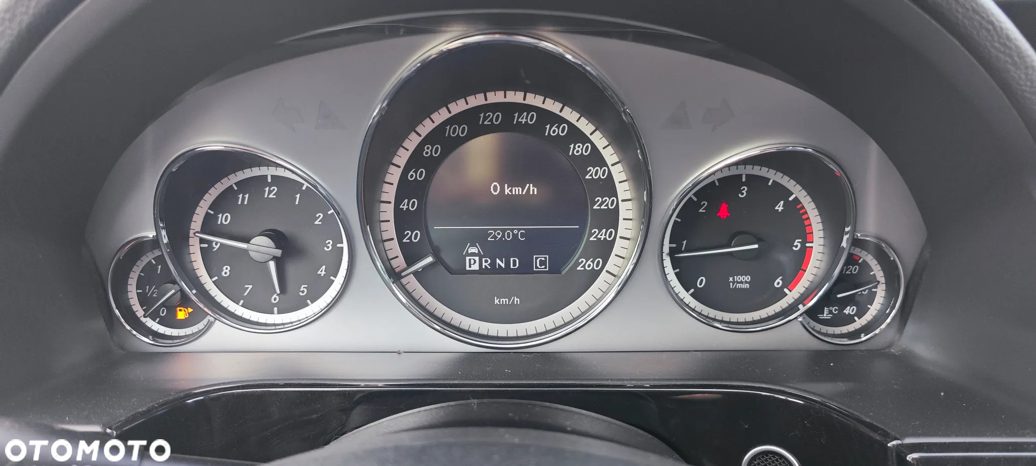 Mercedes-Benz Klasa E 220 T CDI Automatik Avantgarde - 28