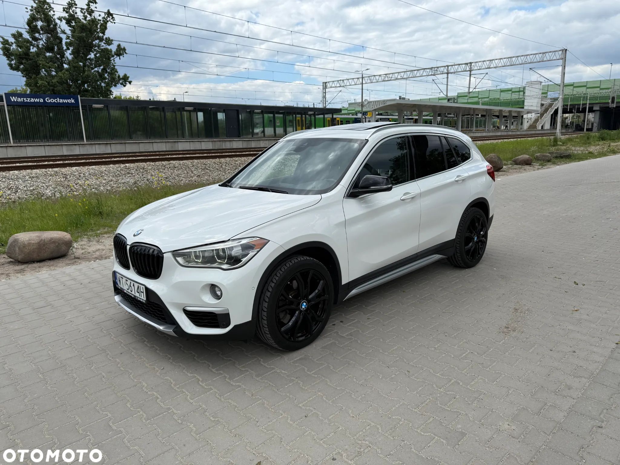 BMW X1 - 1