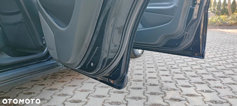 Volvo S60 2.4 Black Edition - 22