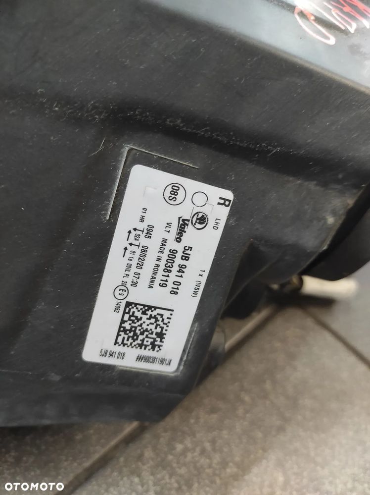 LAMPA PRAWA PRZEDNIA SKODA RAPID 5JB941018 EUROPA CAŁA WYSYŁKA !!!! - 4