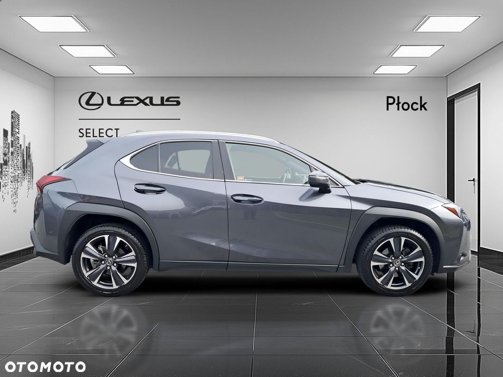 Lexus UX - 6